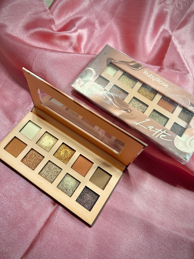Paleta de sombras Latte (Ruby Rose)