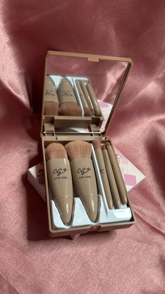 Kit mini brochas para viaje