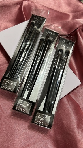 Kit de tres brochas para ojos 