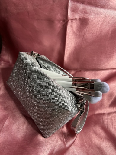 Set de brochas Ruby Face con neceser